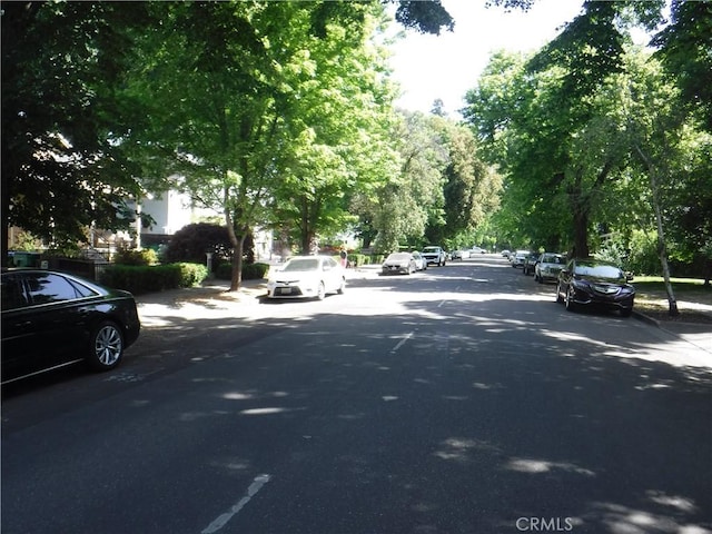 480 E 3rd St, Chico, CA 95928 - view of asphalt street with curbs