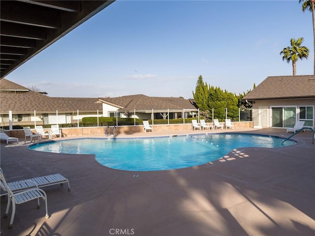 22652 Nadine Cir Unit A, Torrance, CA 90505 - community pool with a patio area