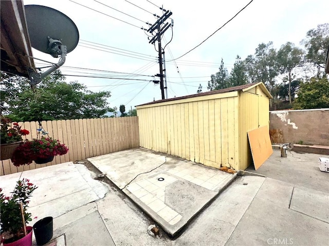 17406 Renault St, La Puente, CA 91744 - fenced backyard with a patio area