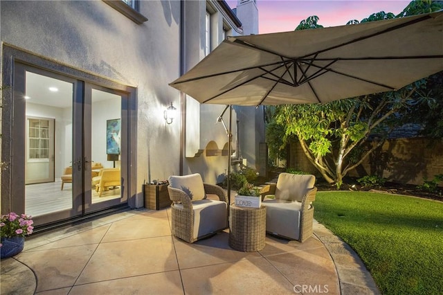 1 Lennox Ct, Ladera Ranch, CA 92694 - patio terrace at dusk with a patio area