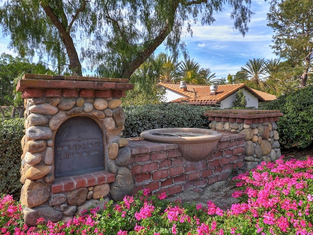 1 Lennox Ct, Ladera Ranch, CA 92694 - view of community / neighborhood sign