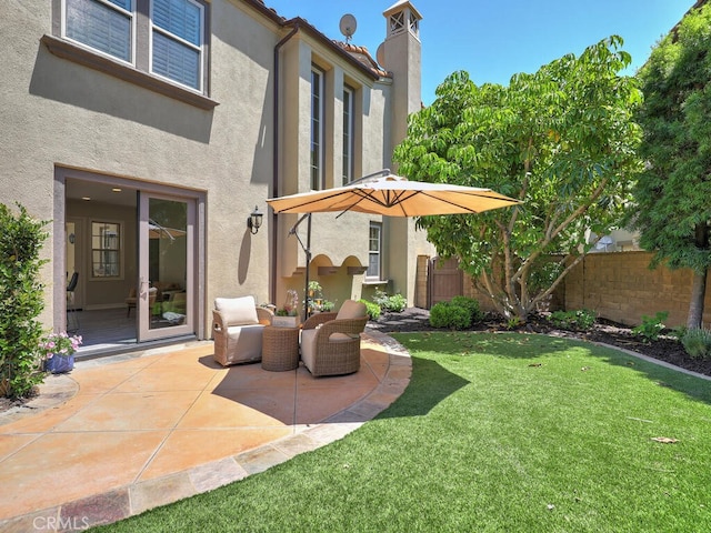 1 Lennox Ct, Ladera Ranch, CA 92694 - view of yard featuring a patio area