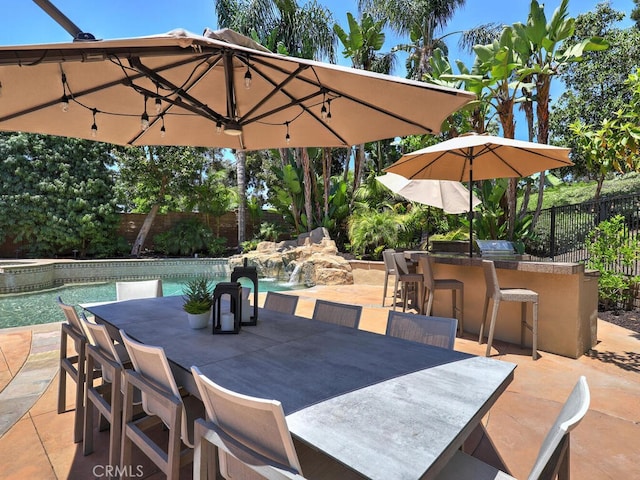 1 Lennox Ct, Ladera Ranch, CA 92694 - fenced backyard with a patio and grilling area