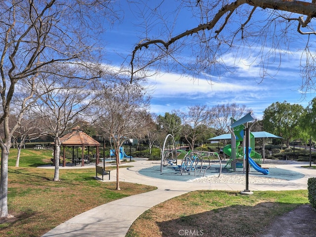 1 Lennox Ct, Ladera Ranch, CA 92694 - community jungle gym featuring a gazebo
