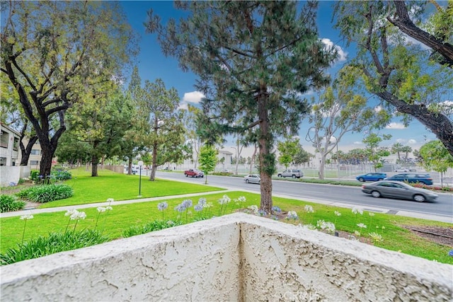 611 W 1st St Unit 101, Santa Ana, CA 92701 - view of grassy yard