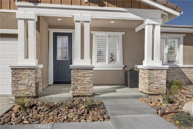 13897 Mesa View Dr, Victorville, CA 92392 - doorway to property featuring a porch and stone siding