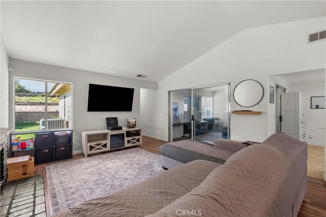 15155 Poppy Meadow St, Canyon Country, CA 91387 - photo 17