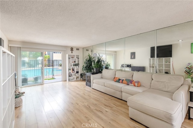 770 W Imperial Ave Unit 16, El Segundo, CA 90245 - photo 1