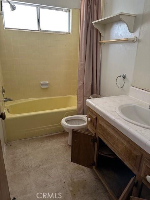 28450 6th St, Temecula, CA 92590 - bathroom featuring toilet, vanity, and shower / tub combo with curtain