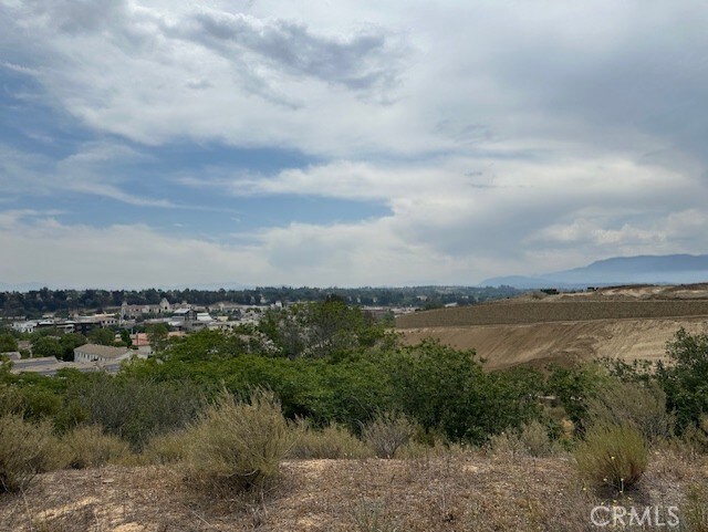 28450 6th St, Temecula, CA 92590 - mountain view
