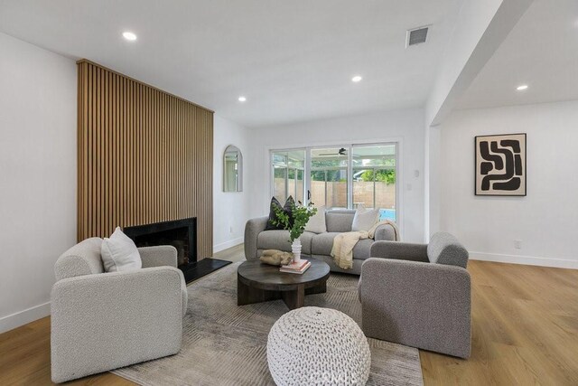5116 E Wardlow Rd, Long Beach, CA 90808 - photo 6