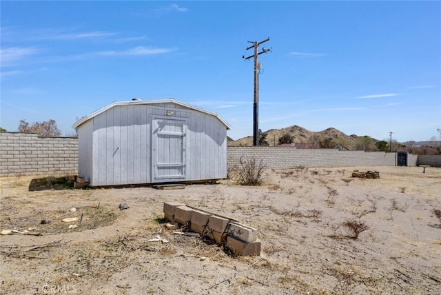 16635 Wintun Rd, Apple Valley, CA 92307 - view of shed