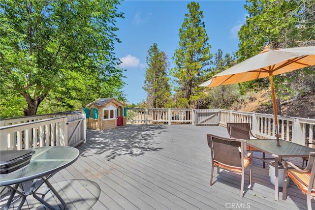 3537 Pinon Pines Rd, Wrightwood, CA 92397 - wooden deck featuring outdoor dining area