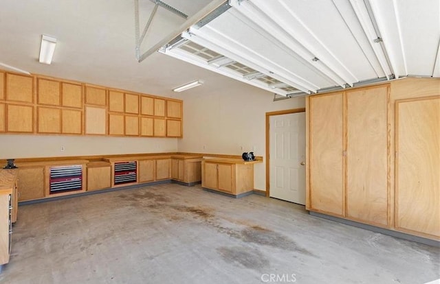 3537 Pinon Pines Rd, Wrightwood, CA 92397 - view of garage