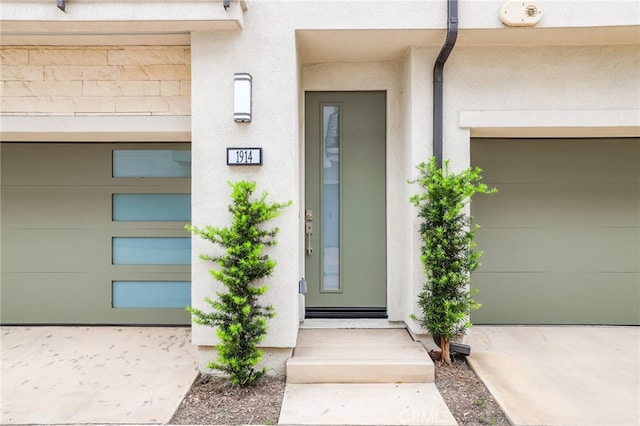 1914 W Bushell St, Anaheim, CA 92805 - property entrance with stucco siding and a garage