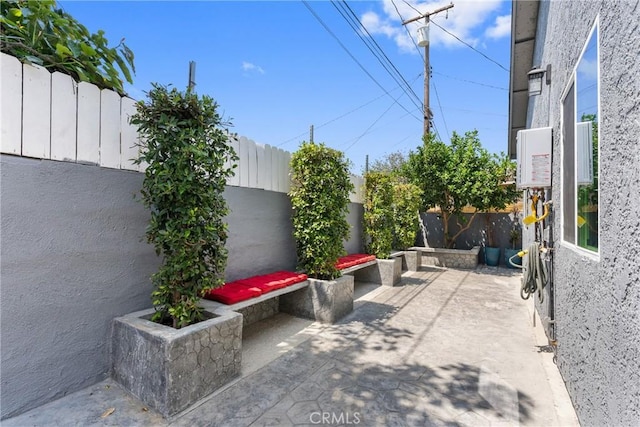 7321 Eglise Ave, Pico Rivera, CA 90660 - view of patio / terrace