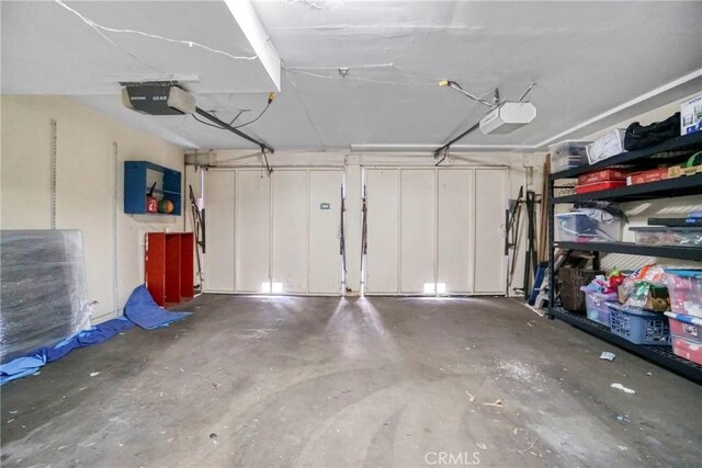 9414 Moonbeam Ave Unit 18, Panorama City, CA 91402 - garage with a garage door opener