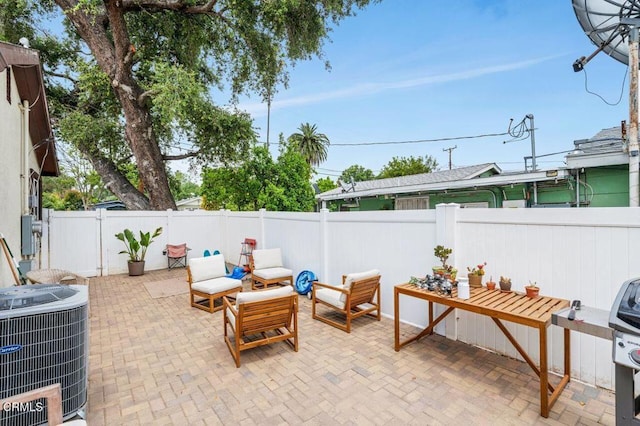 260262 Acacia St, Altadena, CA 91001 - fenced backyard with central AC, a patio area, and grilling area