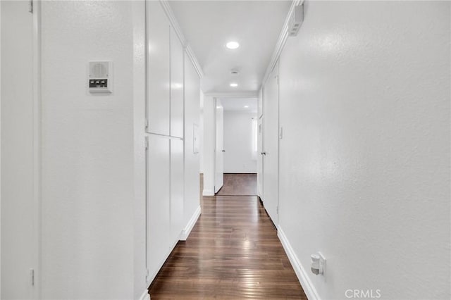 5905 Rosemead Blvd Unit 16, Pico Rivera, CA 90660 - hall featuring dark wood finished floors, baseboards, recessed lighting, and a textured wall