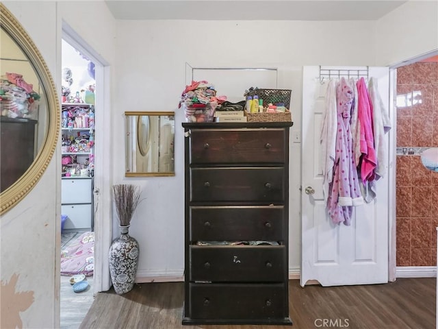 119 W 61st St, Los Angeles, CA 90003 - bedroom featuring wood finished floors