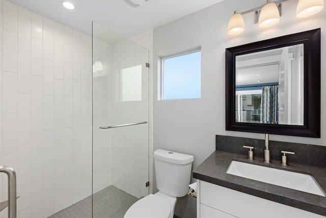 867 Wilbur Ave, San Diego, CA 92109 - bathroom with vanity, a tile shower, and toilet