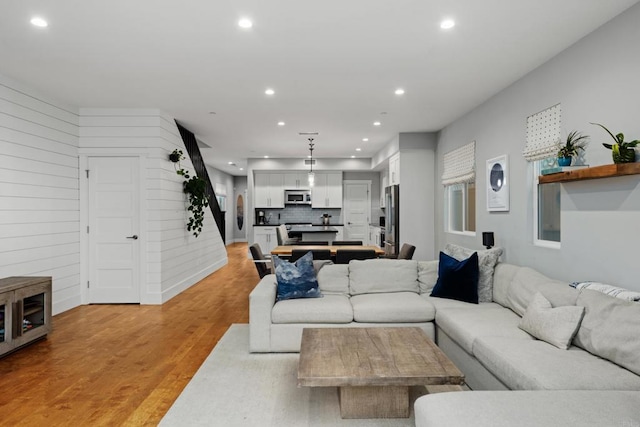 867 Wilbur Ave, San Diego, CA 92109 - living area featuring recessed lighting and light wood finished floors
