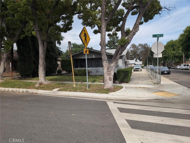 416 N 3rd Ave, Upland, CA 91786 - photo 2