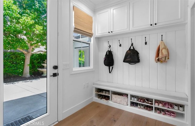 31 Harcourt, Newport Coast, CA 92657 - mudroom featuring wood finished floors and baseboards