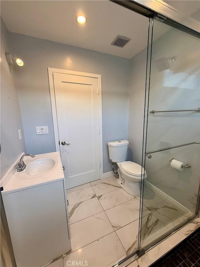 5472 3rd Ave, Los Angeles, CA 90043 - full bathroom with marble look tiles, a shower stall, vanity, toilet, and recessed lighting