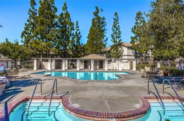335 Chaumont Cir, Lake Forest, CA 92610 - photo 37