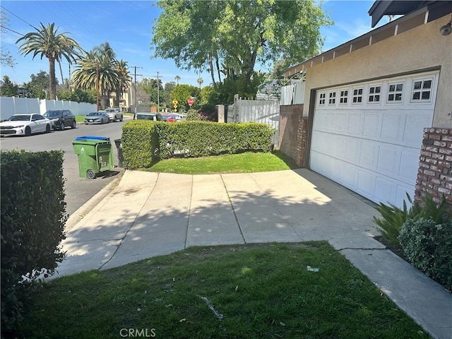 14655 Morrison St, Sherman Oaks, CA 91403 - view of yard featuring a garage