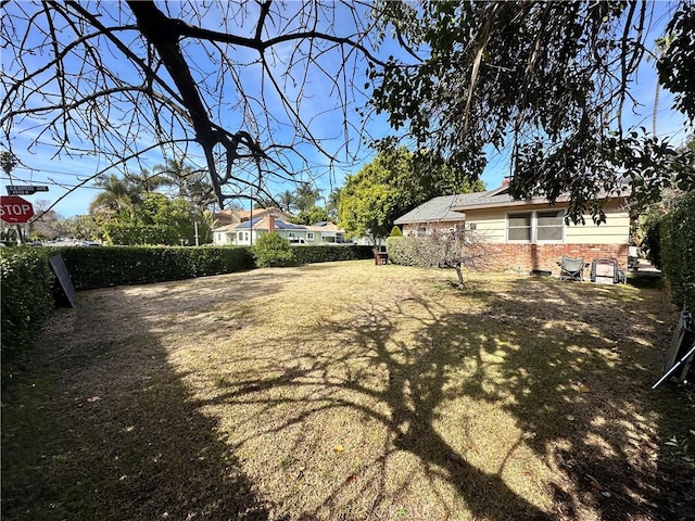 14655 Morrison St, Sherman Oaks, CA 91403 - view of yard