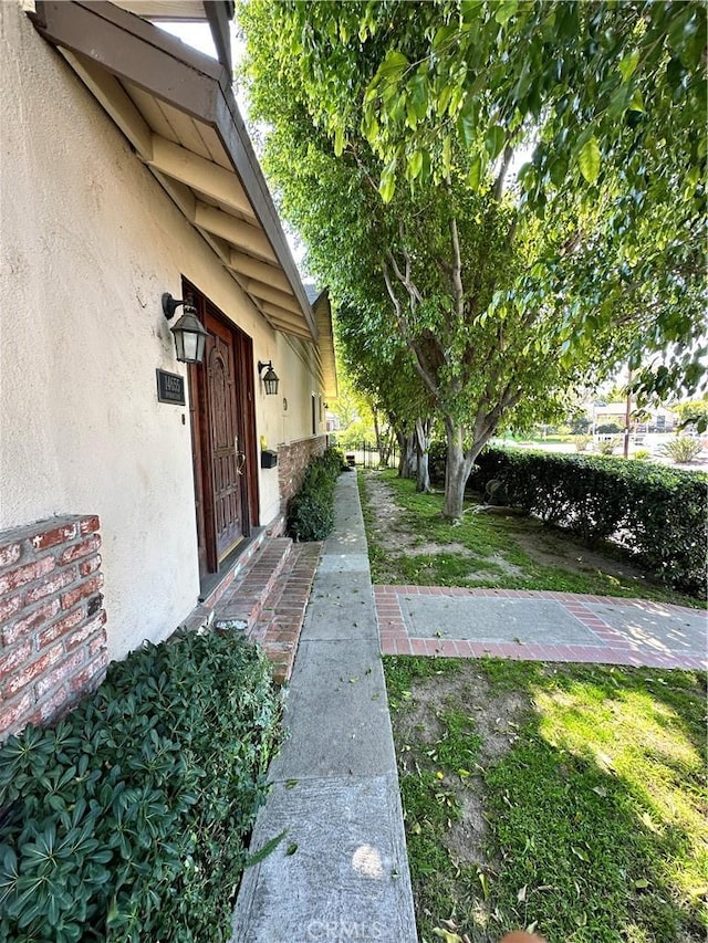 14655 Morrison St, Sherman Oaks, CA 91403 - view of yard