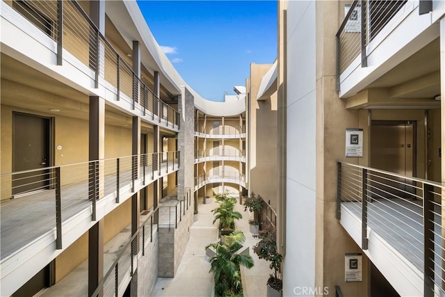 218 N El Molino Ave Unit 502, Pasadena, CA 91101 - photo 30