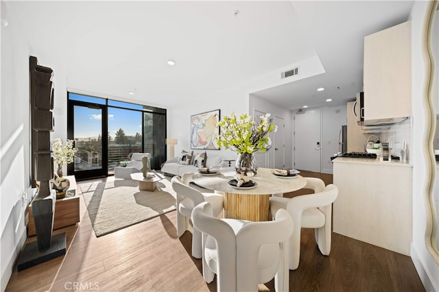 218 N El Molino Ave Unit 502, Pasadena, CA 91101 - photo 4