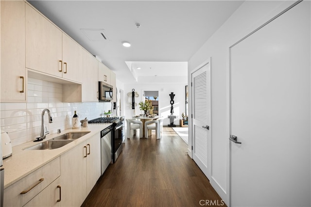 218 N El Molino Ave Unit 502, Pasadena, CA 91101 - photo 6