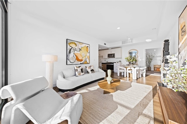 218 N El Molino Ave Unit 502, Pasadena, CA 91101 - photo 5