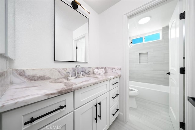 27591 Cenajo, Mission Viejo, CA 92691 - full bathroom with toilet, vanity, and bathtub / shower combination