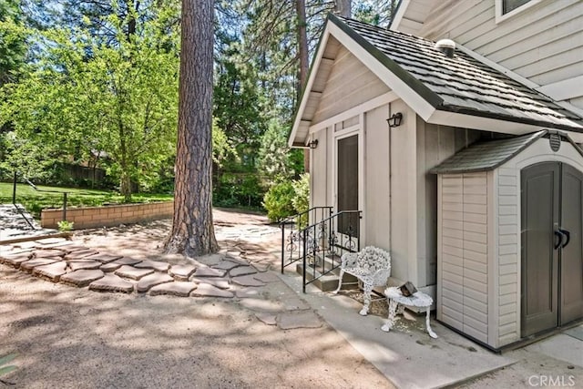 27833 Hamiltair Dr, Lake Arrowhead, CA 92352 - view of patio / terrace