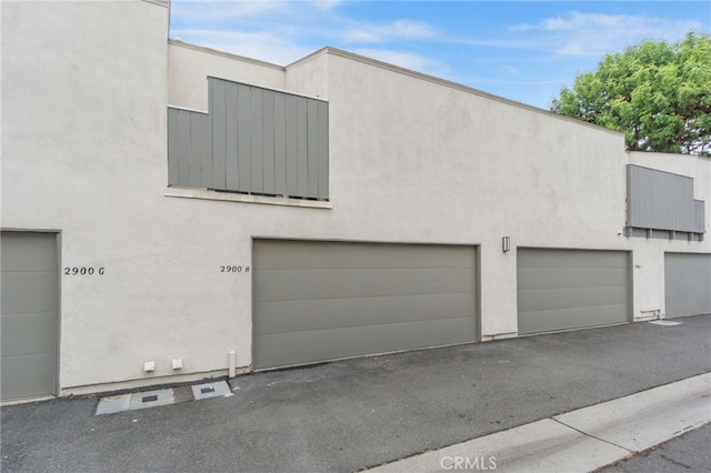2900 S Greenville S Unit H, Santa Ana, CA 92704 - view of garage