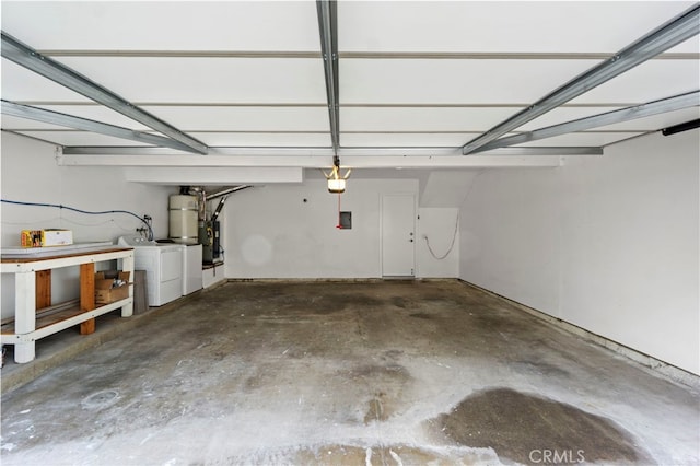 2900 S Greenville S Unit H, Santa Ana, CA 92704 - garage featuring washer and dryer