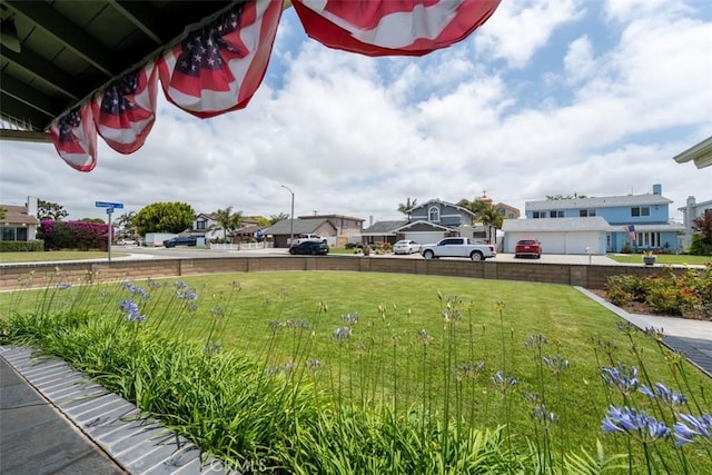 20121 Swansea Ln, Huntington Beach, CA 92646 - view of yard with a residential view