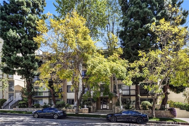 440 Veteran Ave Unit 102, Los Angeles, CA 90024 - photo 29