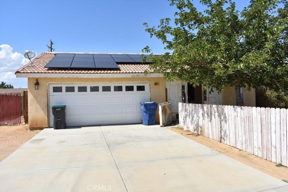 9011 Viburnum Ave, California City, CA 93505 - photo 1