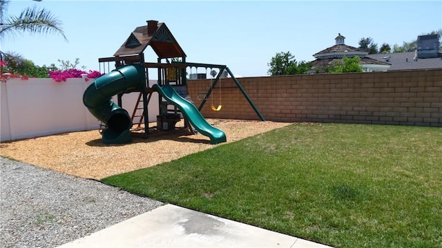6214 Granby Ave, Rancho Cucamonga, CA 91737 - view of play area