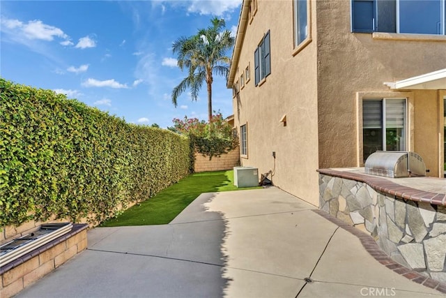 11376 Starlight Dr, Rancho Cucamonga, CA 91701 - fenced backyard featuring a patio