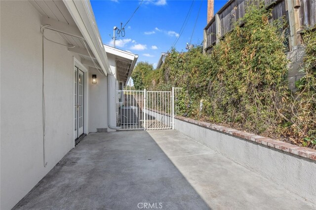 50 Quinta Vista Dr, Thousand Oaks, CA 91362 - view of patio / terrace featuring a gate