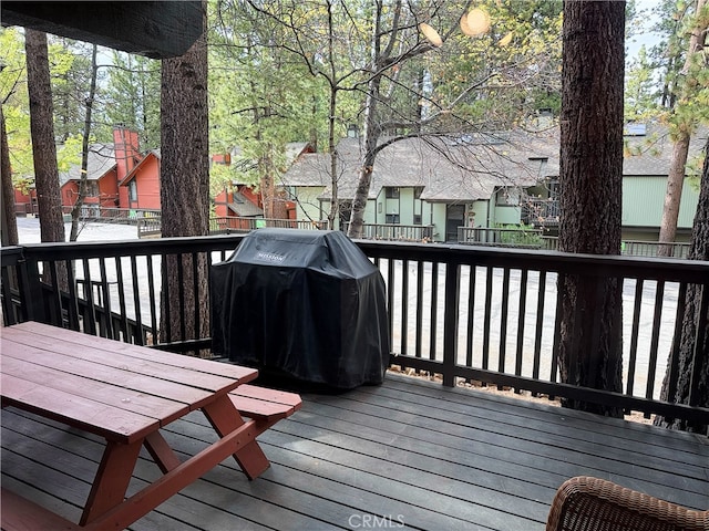 41935 Switzerland Dr Unit 113, Big Bear Lake, CA 92315 - deck with a residential view and grilling area