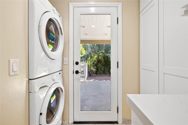 15454 Sutton St, Sherman Oaks, CA 91403 - laundry area with stacked washer / drying machine