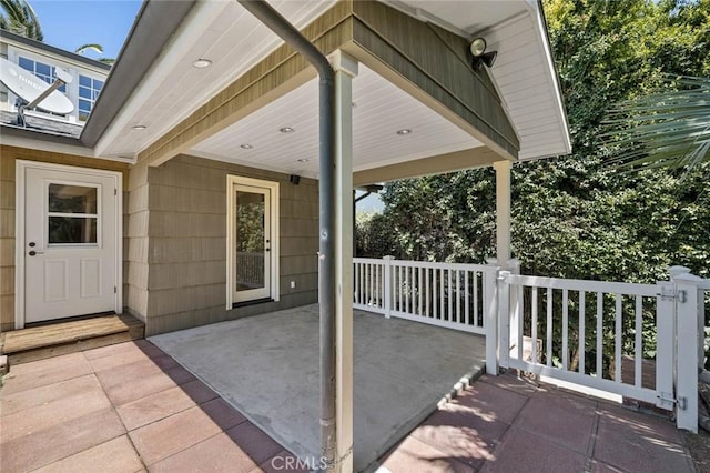 15454 Sutton St, Sherman Oaks, CA 91403 - view of patio / terrace